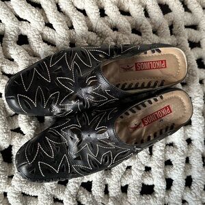Pikolinos slip on